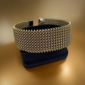 Bracelet/cuff, gold coloured stainless steel, braided mesh, new item, one size